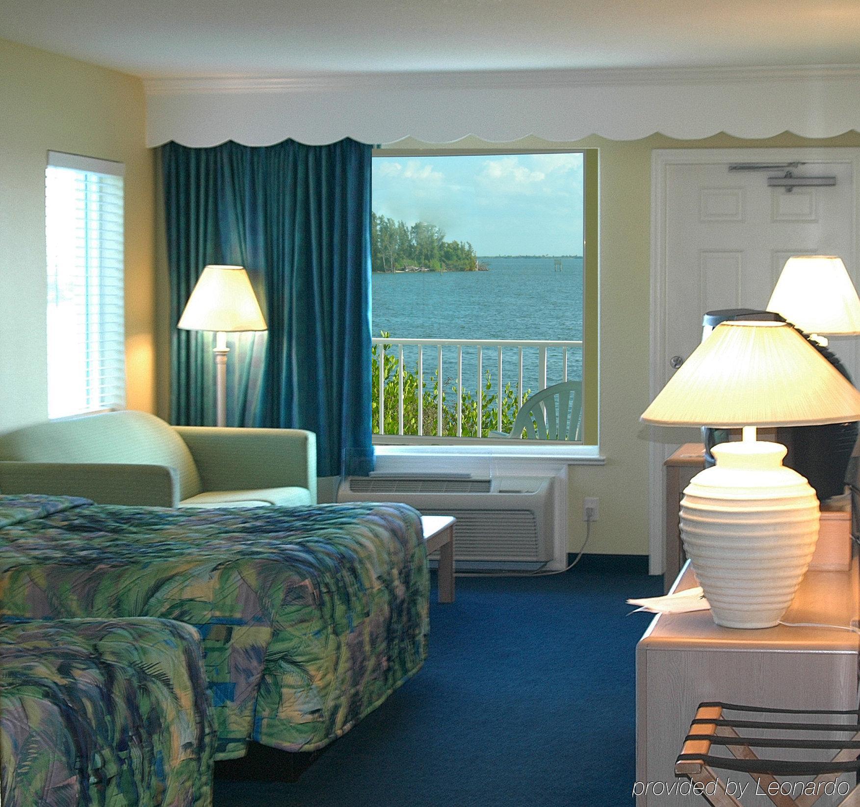 Capt Hirams Resort Sebastian Værelse billede